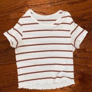 American eagle cropped shirt